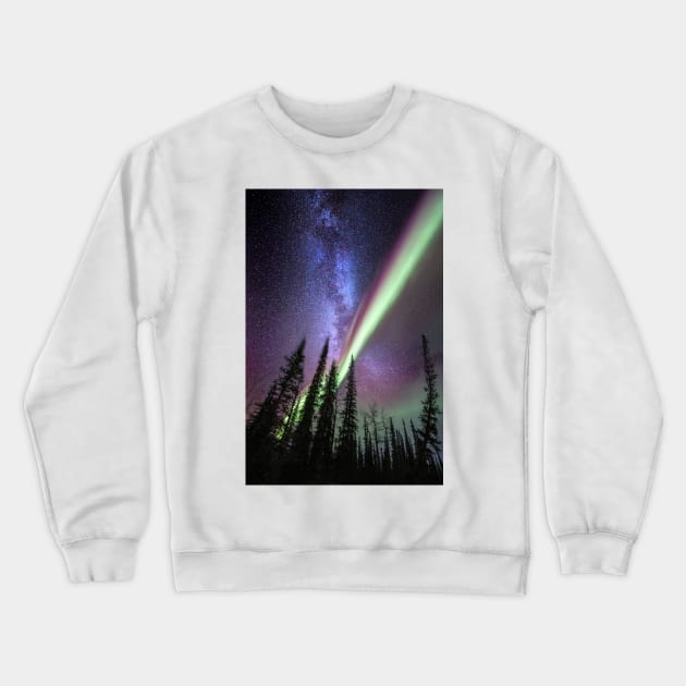 Milky way and the Aurora Borealis (C022/8448) Crewneck Sweatshirt by SciencePhoto